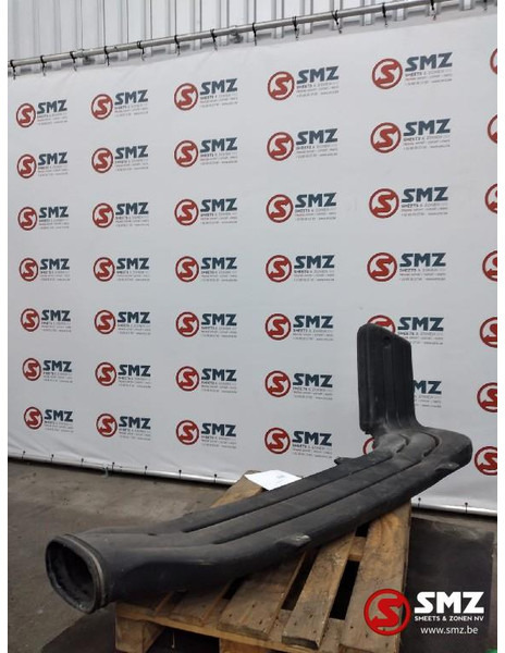 Mercedes-Benz Occ luchtinlaat cabine Actros MP2/3 - Sistema de admisión de aire para Camión: foto 1 Mercedes-Benz Occ luchtinlaat cabine Actros MP2/3 - Sistema de admisión de aire para Camión: foto 1