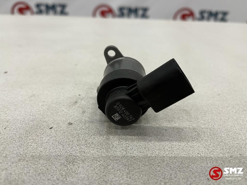 Mercedes-Benz Occ raildruksensor common rail Mercedes - Sensor para Coche: foto 3 Mercedes-Benz Occ raildruksensor common rail Mercedes - Sensor para Coche: foto 3