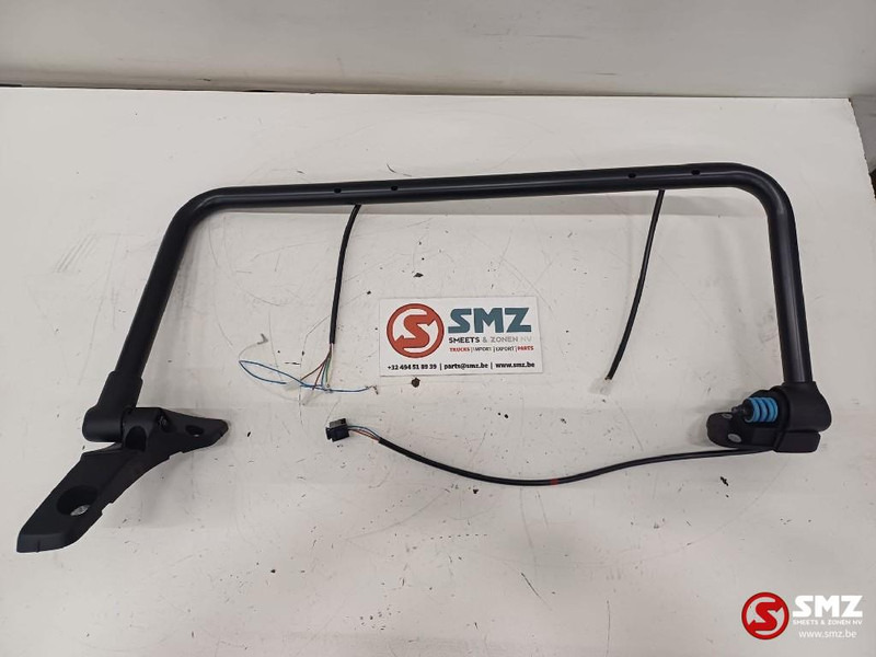 Mercedes-Benz Occ spiegelhouder rechts Mercedes - Espejo retrovisor para Camión: foto 1 Mercedes-Benz Occ spiegelhouder rechts Mercedes - Espejo retrovisor para Camión: foto 1