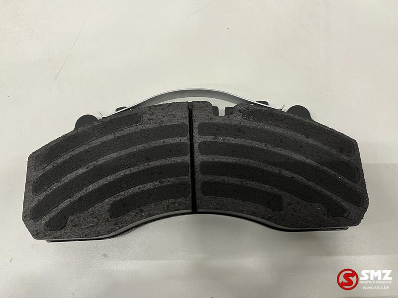 Mercedes-Benz Remblokken mercedes 0044206020 - Pastillas de freno para Camión: foto 3 Mercedes-Benz Remblokken mercedes 0044206020 - Pastillas de freno para Camión: foto 3