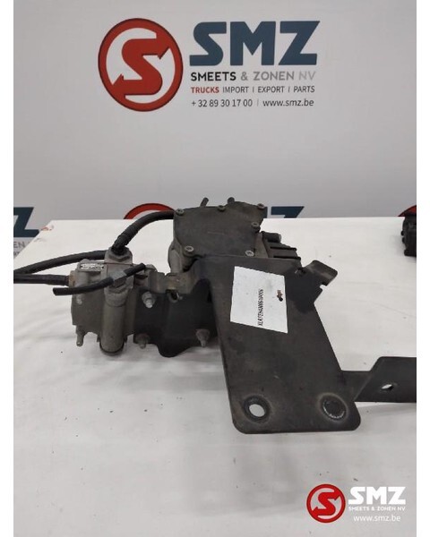 DAF Occ volgwagenstuurventiel+ relaisventiel DAF XF 10 - Piezas de recambio para Camión: foto 3 DAF Occ volgwagenstuurventiel+ relaisventiel DAF XF 10 - Piezas de recambio para Camión: foto 3