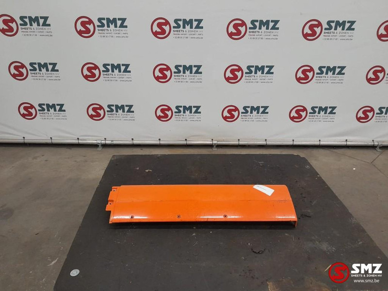 MAN Occ spatbordverlenging links MAN - Piezas de recambio para Camión: foto 2 MAN Occ spatbordverlenging links MAN - Piezas de recambio para Camión: foto 2