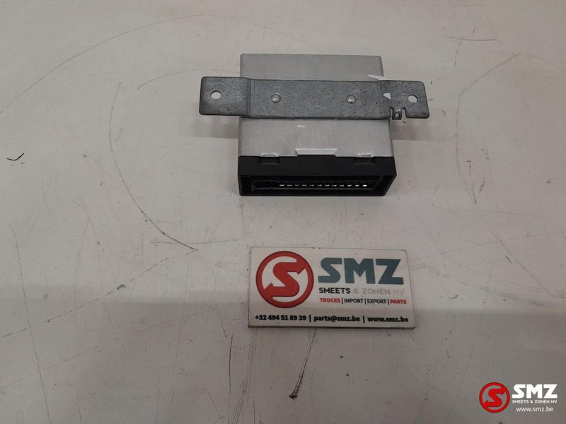Renault Occ ECU ECAS regeleenheid Renault - Unidad de control para Camión: foto 2 Renault Occ ECU ECAS regeleenheid Renault - Unidad de control para Camión: foto 2