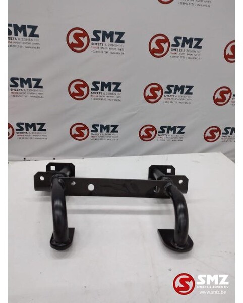 Renault Occ steun opstapbak links Kerax - Peldaño para Camión: foto 2 Renault Occ steun opstapbak links Kerax - Peldaño para Camión: foto 2