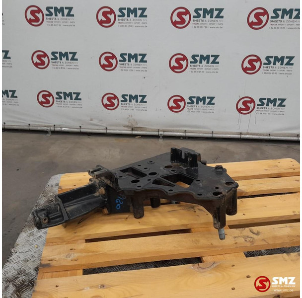 Renault Occ voorbumperbeugel rechts Renault - Bastidor/ Chasis para Camión: foto 4 Renault Occ voorbumperbeugel rechts Renault - Bastidor/ Chasis para Camión: foto 4