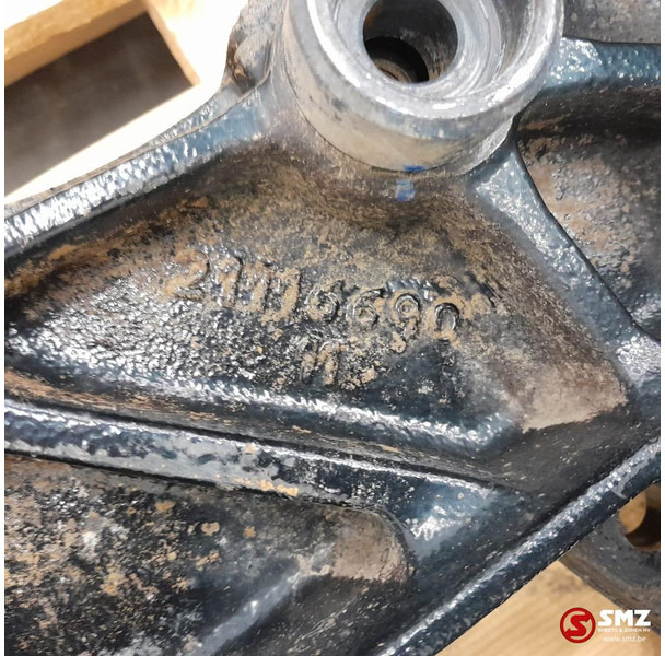 Renault Occ voorbumperbeugel rechts Renault - Bastidor/ Chasis para Camión: foto 5 Renault Occ voorbumperbeugel rechts Renault - Bastidor/ Chasis para Camión: foto 5