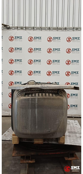 Scania Occ brandstoftank 950L Scania - Depósito de combustible para Camión: foto 4 Scania Occ brandstoftank 950L Scania - Depósito de combustible para Camión: foto 4