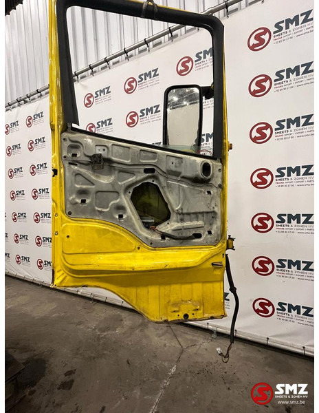 Scania Occ deur links Scania - Puerta y piezas para Camión: foto 4 Scania Occ deur links Scania - Puerta y piezas para Camión: foto 4