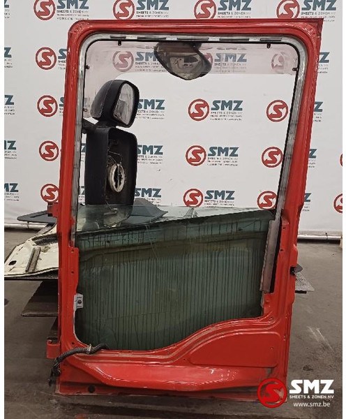 Scania Occ deur rechts + binnenbekleding 4 Serie Torpedo - Puerta y piezas para Camión: foto 2 Scania Occ deur rechts + binnenbekleding 4 Serie Torpedo - Puerta y piezas para Camión: foto 2