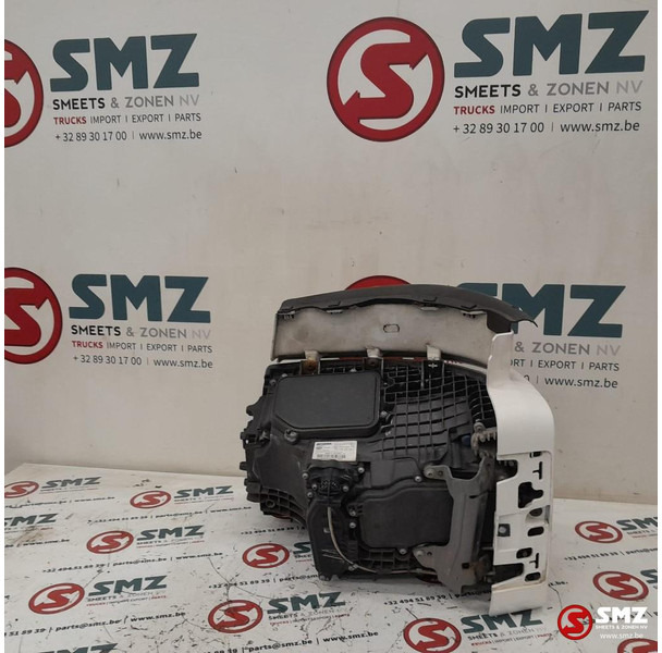 Scania Occ koplamp rechts Scania - Faro delantero para Camión: foto 2 Scania Occ koplamp rechts Scania - Faro delantero para Camión: foto 2