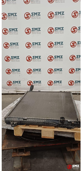 Scania Occ radiator Scania - Radiador para Camión: foto 2 Scania Occ radiator Scania - Radiador para Camión: foto 2