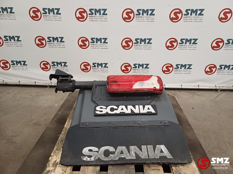 Scania Occ spatbord l rechtsachteraan met ho - Carrocería y exterior para Camión: foto 1 Scania Occ spatbord l rechtsachteraan met ho - Carrocería y exterior para Camión: foto 1
