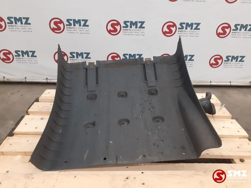 Scania Occ spatbord linksvoor /rechtsachter met sideskirt - Carrocería y exterior para Camión: foto 5 Scania Occ spatbord linksvoor /rechtsachter met sideskirt - Carrocería y exterior para Camión: foto 5