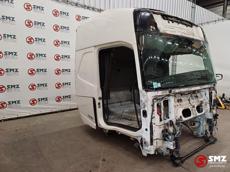 Volvo Occ Cabine Volvo FH4 met schade - Cabina e interior para Camión: foto 3 Volvo Occ Cabine Volvo FH4 met schade - Cabina e interior para Camión: foto 3