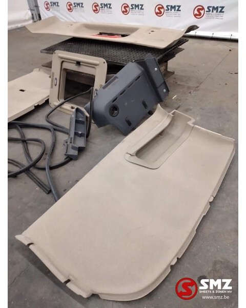 Volvo Occ Interieurdelen Volvo FH4 L2H1 - Cabina e interior para Camión: foto 4 Volvo Occ Interieurdelen Volvo FH4 L2H1 - Cabina e interior para Camión: foto 4