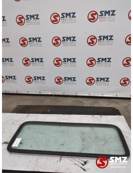 Volvo Occ achterrruit Volvo - Ventana y piezas para Camión: foto 1 Volvo Occ achterrruit Volvo - Ventana y piezas para Camión: foto 1