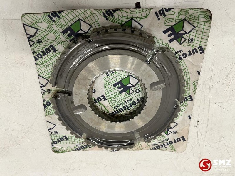 ZF Synchronizatie naaf 3/4 1316304162 - Caja de cambios para Camión: foto 2 ZF Synchronizatie naaf 3/4 1316304162 - Caja de cambios para Camión: foto 2