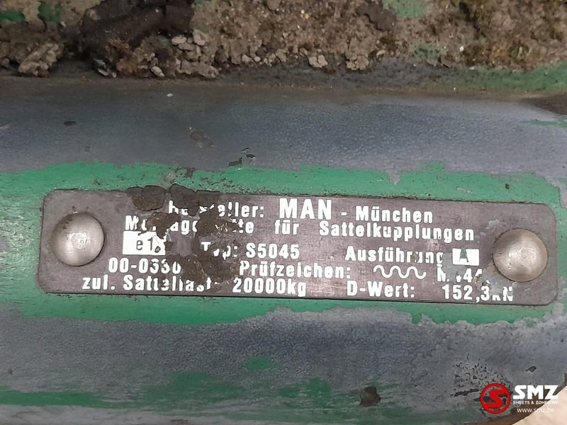 Jost Occ koppelschotel + montageplaat Jost JSK37C185 Z4 - Quinta rueda para Camión: foto 5 Jost Occ koppelschotel + montageplaat Jost JSK37C185 Z4 - Quinta rueda para Camión: foto 5