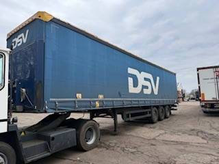 Semirremolque lona Schmitz Cargobull Laadklep APK: foto 1