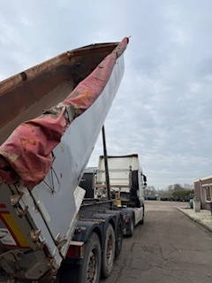 Schmitz Cargobull Stalen kipper 24 cub - Semirremolque volquete: foto 3 Schmitz Cargobull Stalen kipper 24 cub - Semirremolque volquete: foto 3