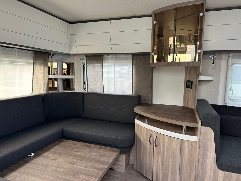 EXCELLENT EDITION 650 UMFe 2024 - Caravana: foto 5 EXCELLENT EDITION 650 UMFe 2024 - Caravana: foto 5
