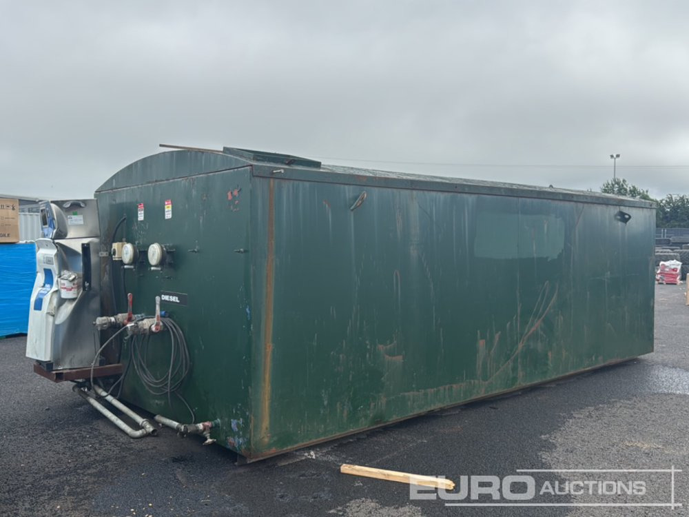 10000 Litre Steel Bunded Fuel Tank, Fuel Pump - Tanque de almacenamiento: foto 1 10000 Litre Steel Bunded Fuel Tank, Fuel Pump - Tanque de almacenamiento: foto 1