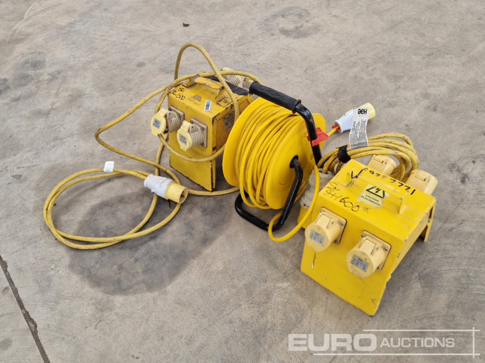 110 Volt Splitter Box, 25m Extension Reel (3 of) - Equipo de construcción: foto 1 110 Volt Splitter Box, 25m Extension Reel (3 of) - Equipo de construcción: foto 1