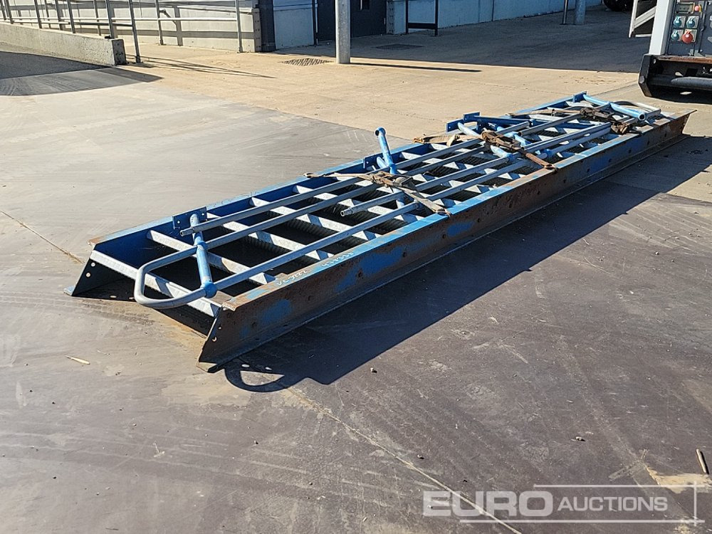 15 Step Aluminium Access Stairs, Hand Rails - Equipo de construcción: foto 5 15 Step Aluminium Access Stairs, Hand Rails - Equipo de construcción: foto 5