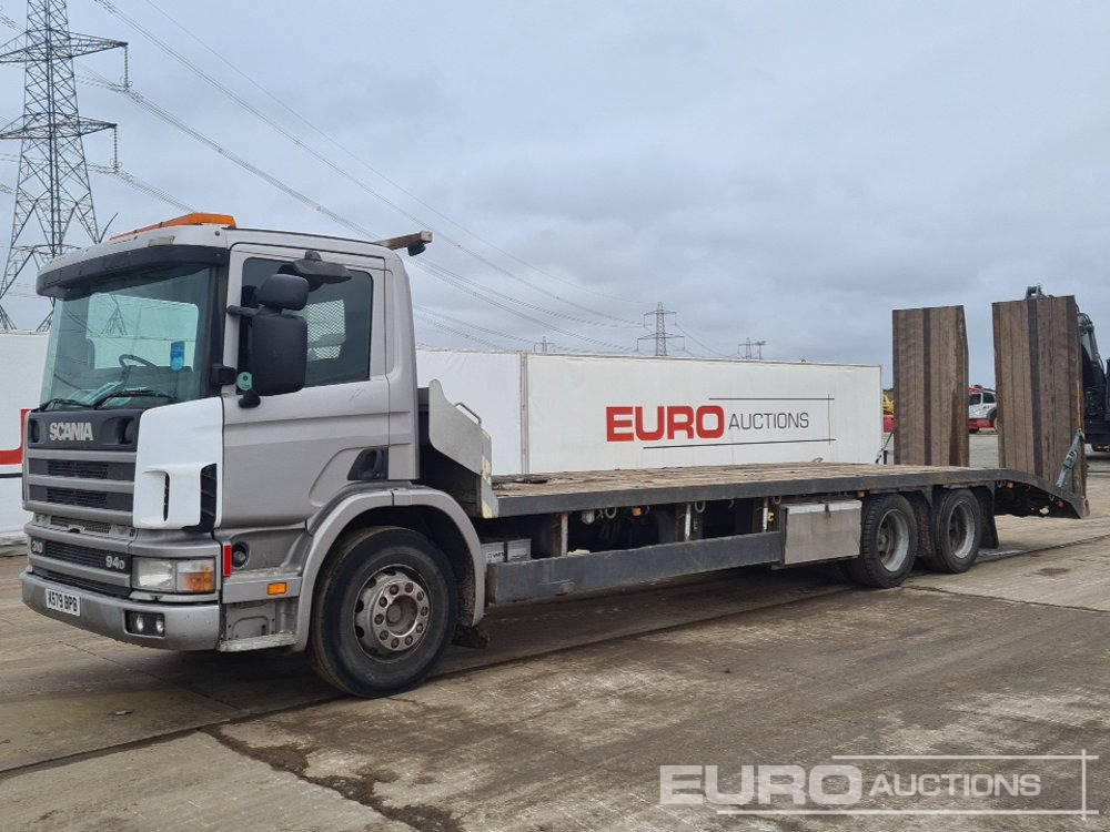 2000 Scania 310 - Camión caja abierta: foto 1 2000 Scania 310 - Camión caja abierta: foto 1
