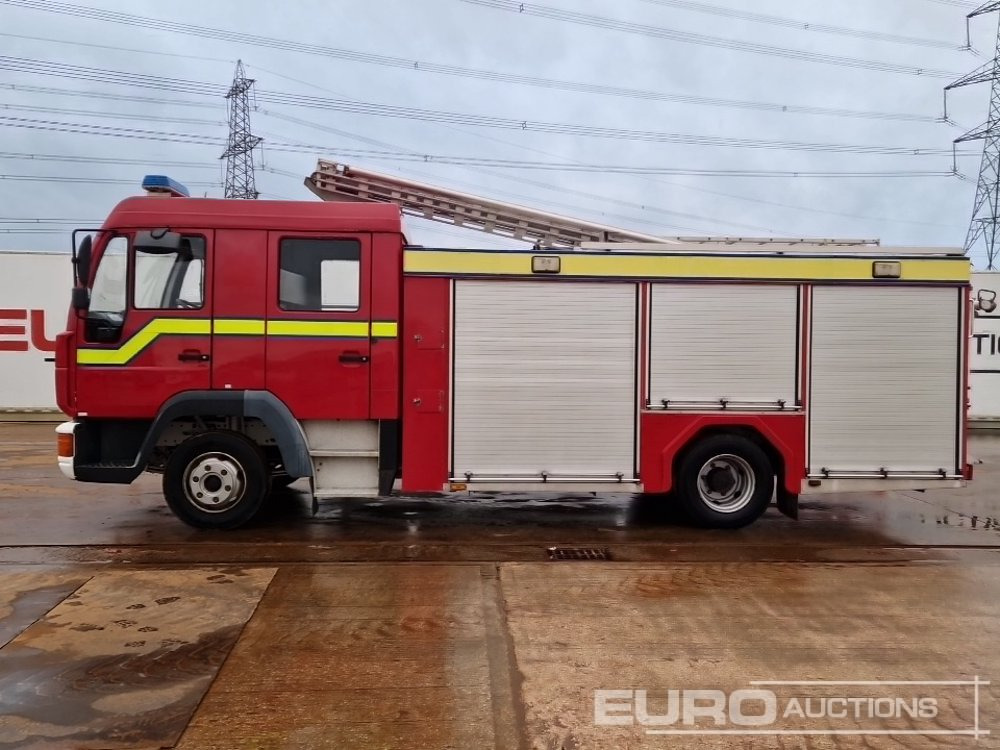 2001 MAN 4x2 Fire Engine, Manual Gearbox (Reg. Docs. Available) - Camión de bomberos: foto 2 2001 MAN 4x2 Fire Engine, Manual Gearbox (Reg. Docs. Available) - Camión de bomberos: foto 2