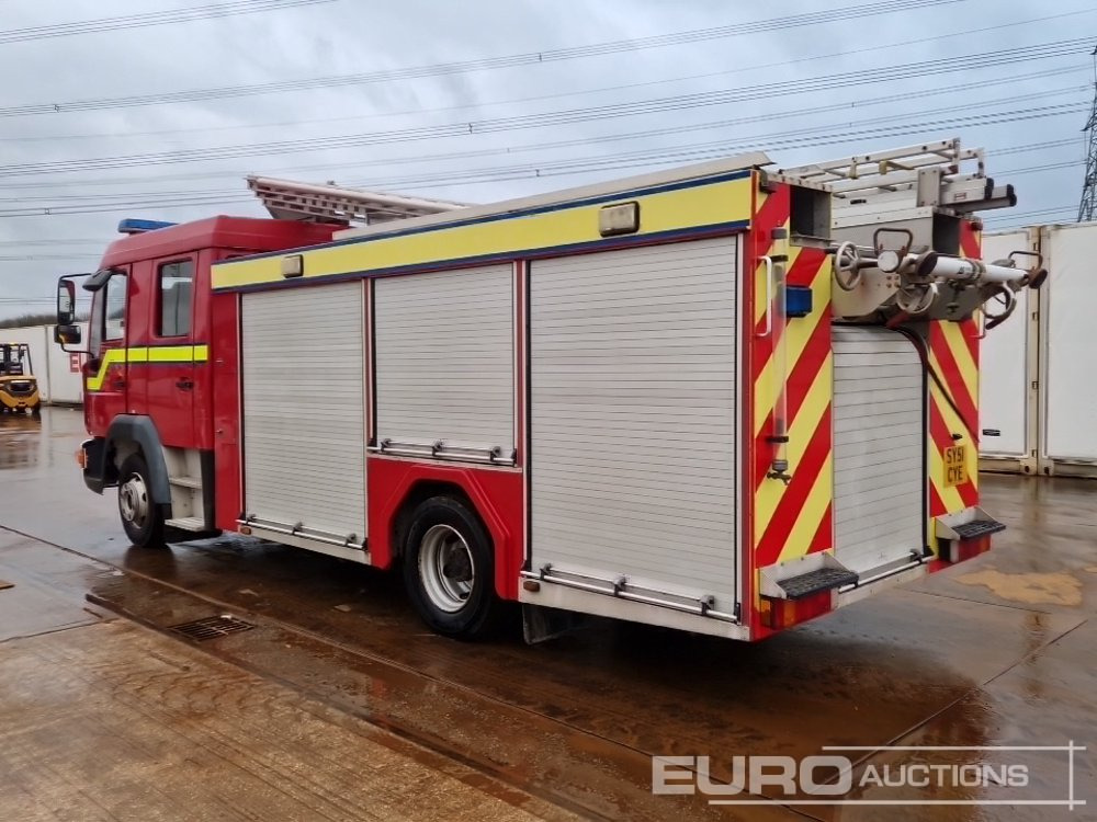 2001 MAN 4x2 Fire Engine, Manual Gearbox (Reg. Docs. Available) - Camión de bomberos: foto 3 2001 MAN 4x2 Fire Engine, Manual Gearbox (Reg. Docs. Available) - Camión de bomberos: foto 3