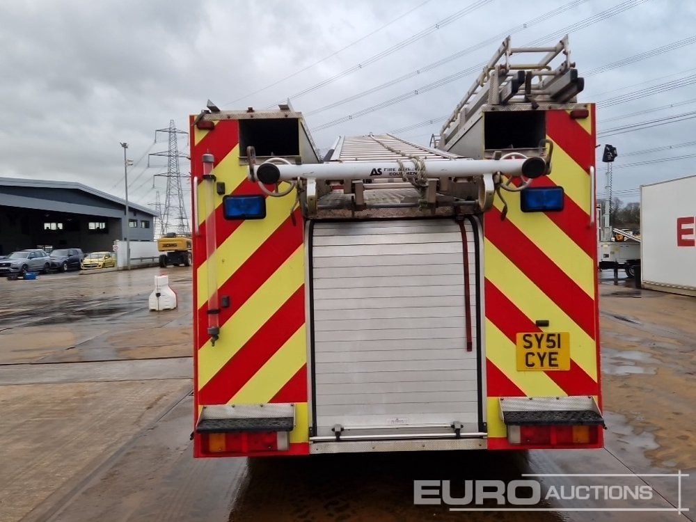 2001 MAN 4x2 Fire Engine, Manual Gearbox (Reg. Docs. Available) - Camión de bomberos: foto 4 2001 MAN 4x2 Fire Engine, Manual Gearbox (Reg. Docs. Available) - Camión de bomberos: foto 4