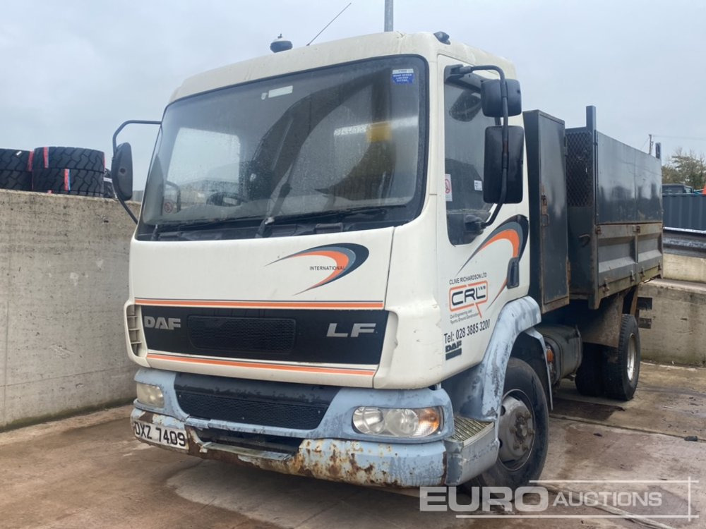 2005 DAF LF45-150 - Camión volquete: foto 1 2005 DAF LF45-150 - Camión volquete: foto 1