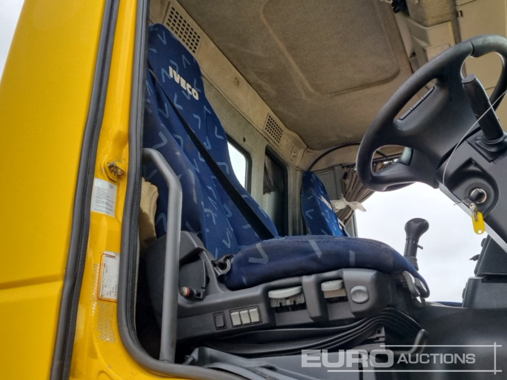 Camión chasis 2009 Iveco AD340: foto 33