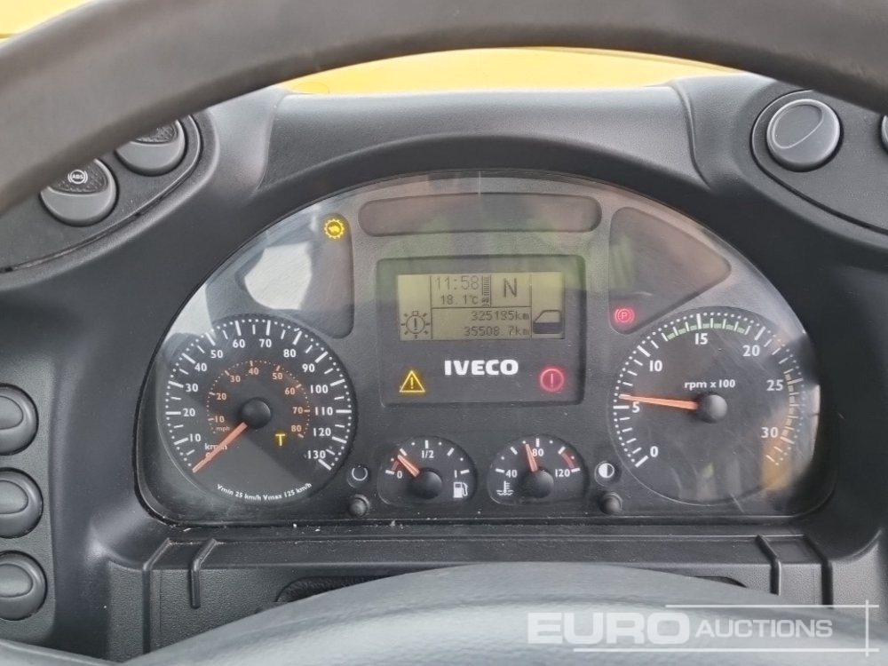 Camión chasis 2009 Iveco AD340: foto 43