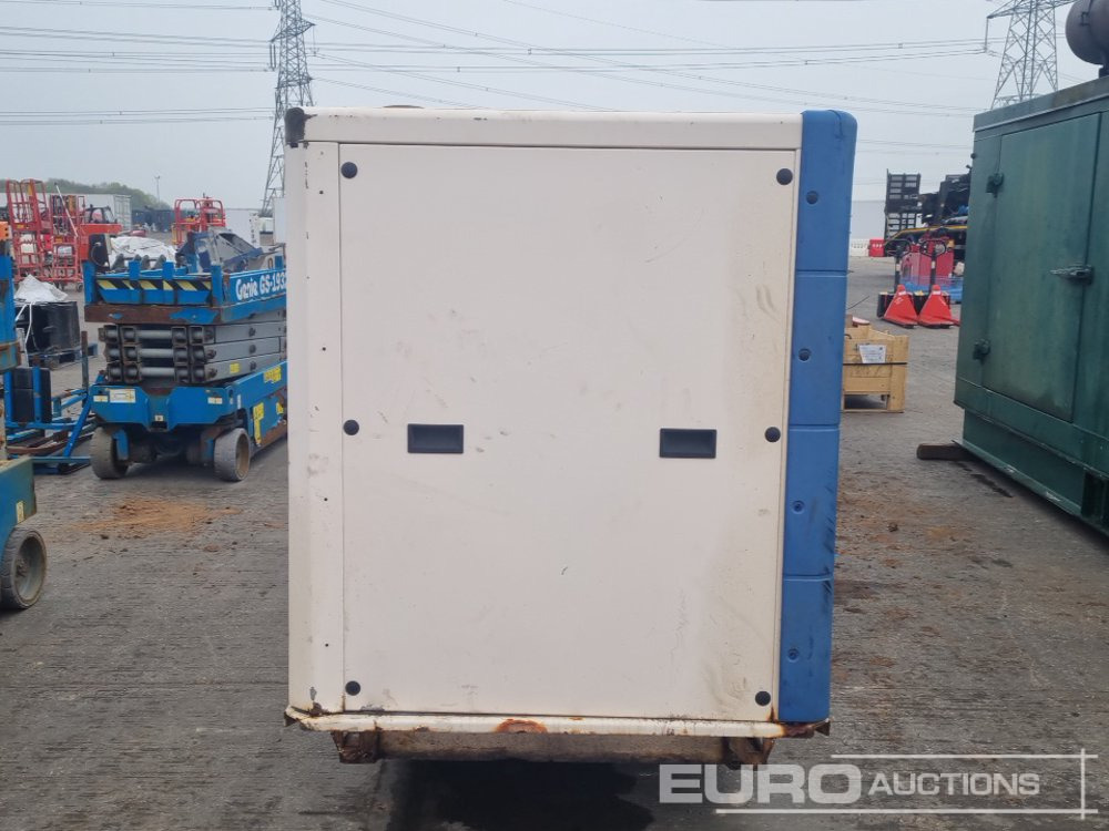 2010 FG Wilson P88-2 - Generador industriale: foto 4 2010 FG Wilson P88-2 - Generador industriale: foto 4