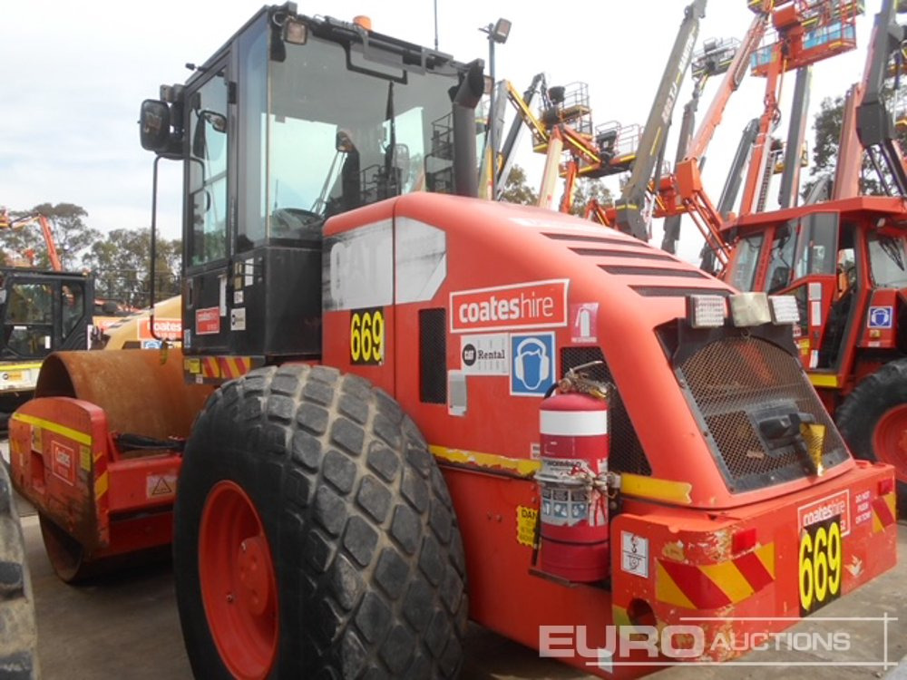 2011 CAT CS533XT Single Drum Roller, A/C - Rodillo: foto 2 2011 CAT CS533XT Single Drum Roller, A/C - Rodillo: foto 2