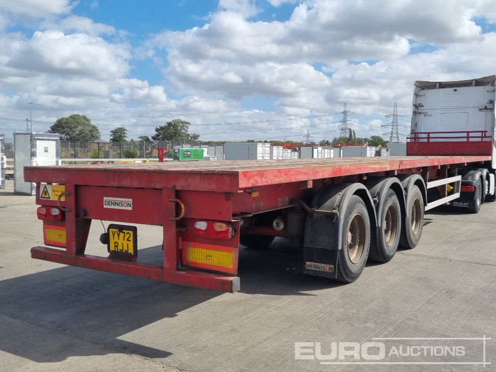 2011 Dennison Tri Axle Flatbed Trailer (Plating Certificate Available) - Semirremolque plataforma/ Caja abierta: foto 5 2011 Dennison Tri Axle Flatbed Trailer (Plating Certificate Available) - Semirremolque plataforma/ Caja abierta: foto 5