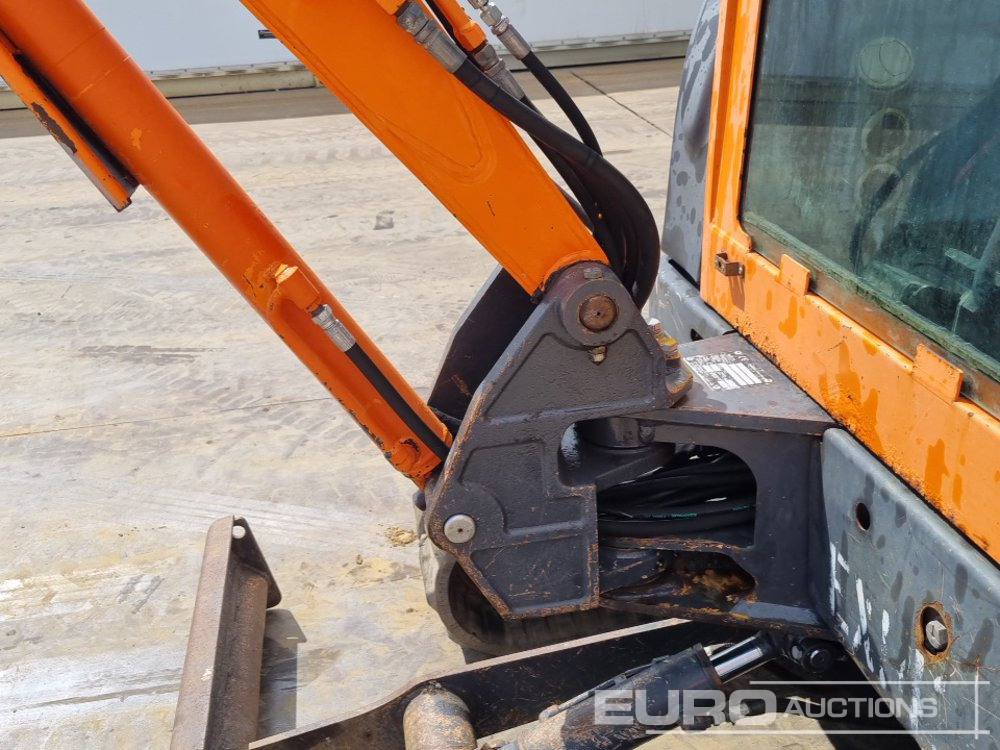 Miniexcavadora 2011 Doosan DX27Z: foto 21