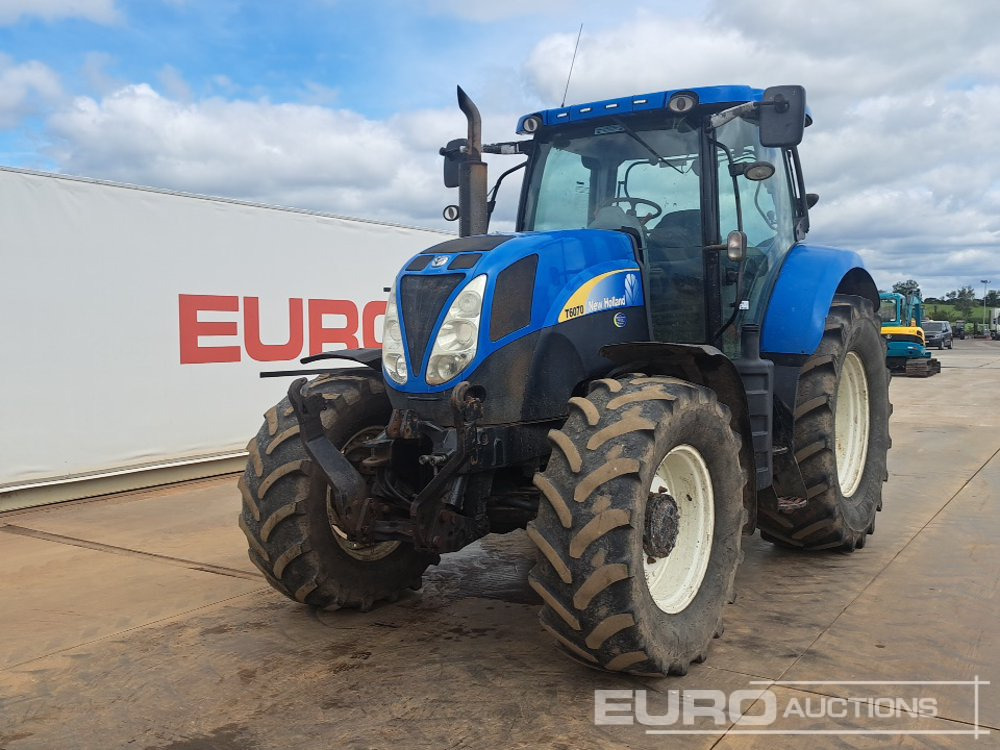 2011 New Holland T6070 - Tractor: foto 1 2011 New Holland T6070 - Tractor: foto 1