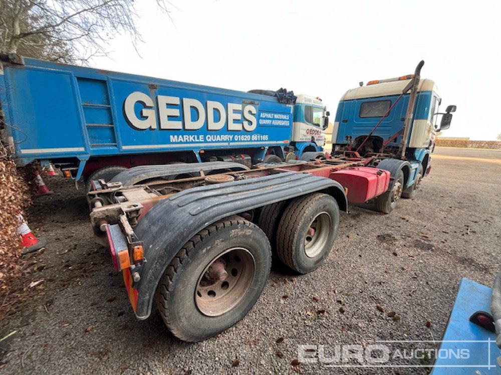 2011 Scania P400 - Camión volquete: foto 3 2011 Scania P400 - Camión volquete: foto 3