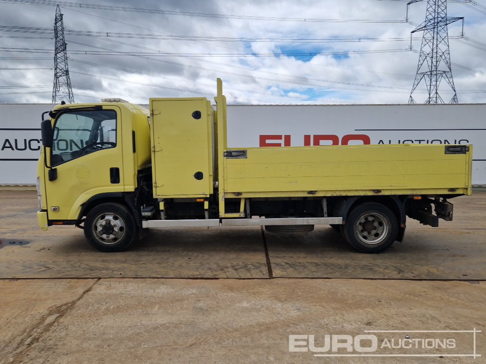 2012 Isuzu NPR-6 N62.150M - Camión caja abierta: foto 2 2012 Isuzu NPR-6 N62.150M - Camión caja abierta: foto 2