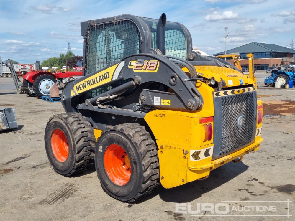 2012 New Holland L218 - Minicargadora: foto 3 2012 New Holland L218 - Minicargadora: foto 3