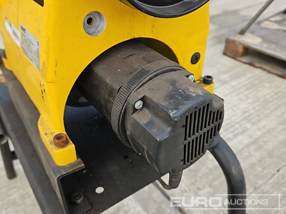 Equipo de construcción 2012 Rems magum: foto 16