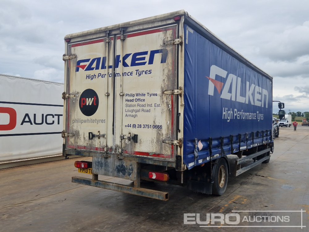2013 DAF LF45.210 - Camión lona: foto 5 2013 DAF LF45.210 - Camión lona: foto 5