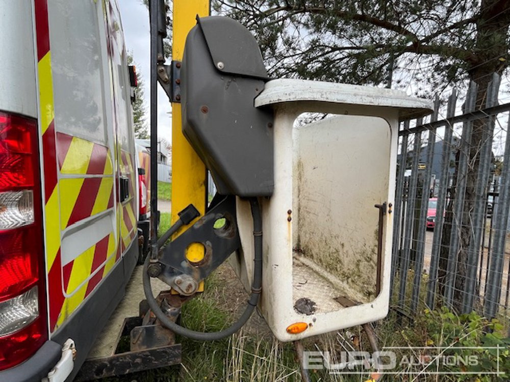 Camión con plataforma elevadora 2013 Iveco 70C17: foto 10 Camión con plataforma elevadora 2013 Iveco 70C17: foto 10