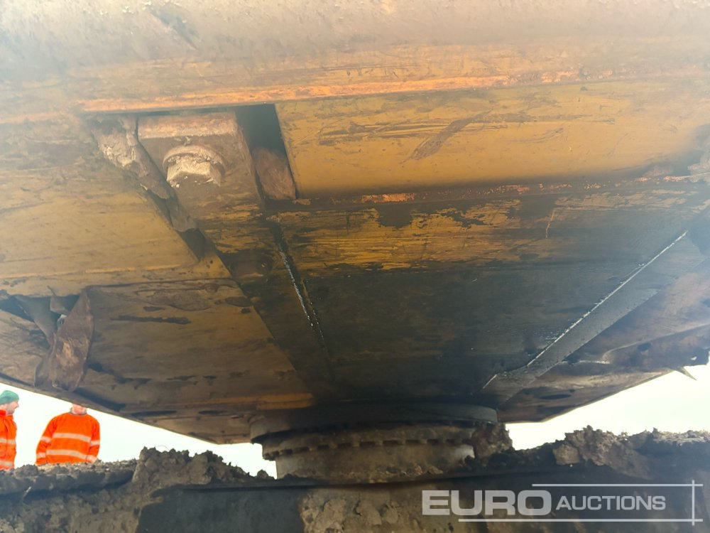 2013 Komatsu PC210LC-8 - Excavadora de cadenas: foto 4 2013 Komatsu PC210LC-8 - Excavadora de cadenas: foto 4