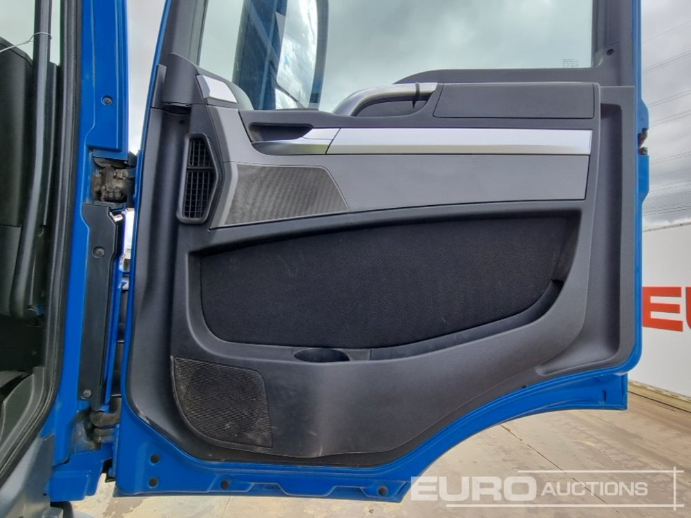 Camión portacontenedor de cadenas 2013 MAN TGS26.480: foto 30