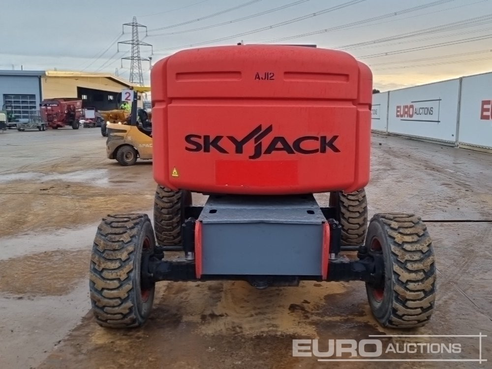 2013 SkyJack SJ 46AJ - Plataforma elevadora: foto 4 2013 SkyJack SJ 46AJ - Plataforma elevadora: foto 4