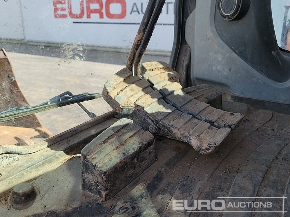 Excavadora de cadenas 2014 Doosan DX140LC-3: foto 44